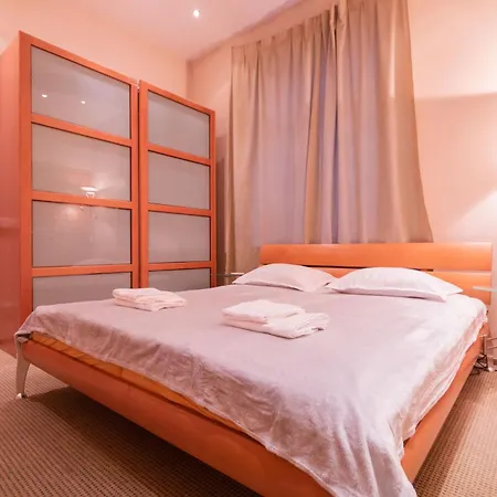 3-кімнатні, метро хрещатик Apartament *